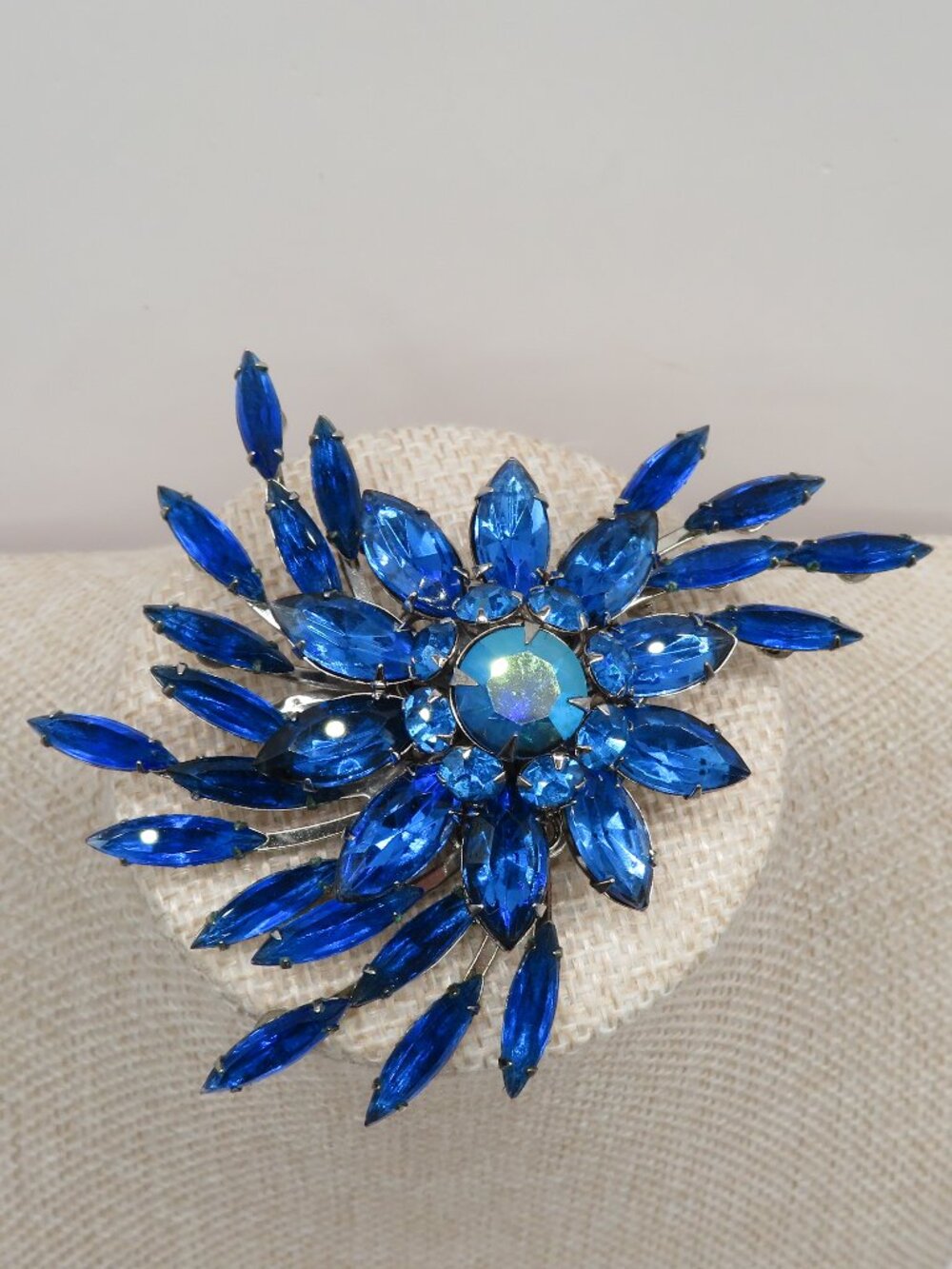 Vintage Judy Lee Electric Blue Spray Brooch